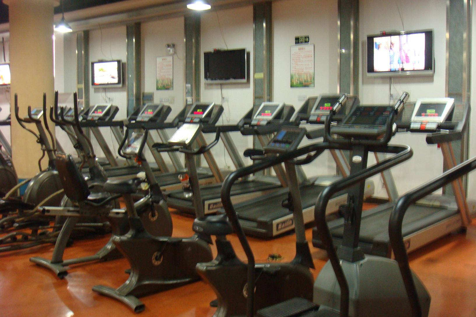 刷浦发银行信用卡,上海市格力特健身购一年期正价卡买一赠一优惠,卡宝宝网