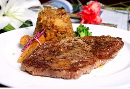 刷中信银行信用卡享青岛市绿茵阁餐厅（宝龙店）9.5折优惠,卡宝宝网