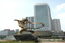 刷中信银行信用卡享长沙维也纳酒店优惠好礼,卡宝宝网