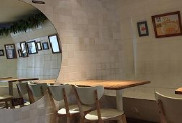 刷中信银行信用卡享南京果燃掂甜品店消费正价满99元送香蕉班戟,卡宝宝网