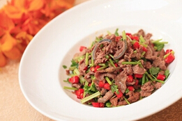 刷中信银行信用卡享北京市民族饭店（四季餐厅）八宝鸭3折优惠,卡宝宝网